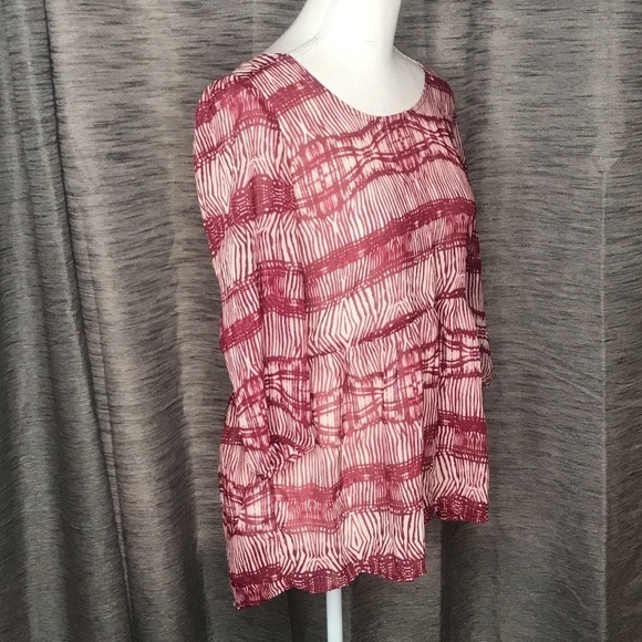 CHARMING CHARLIE SMALL BLOUSE PINK and CREAM - Picture 4 of 7